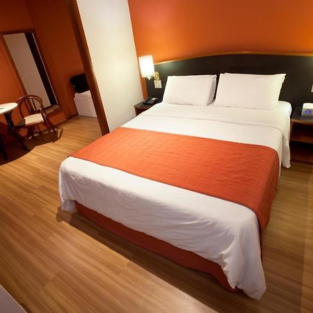 Hotel Moncloa Sao Paulo Dış mekan fotoğraf